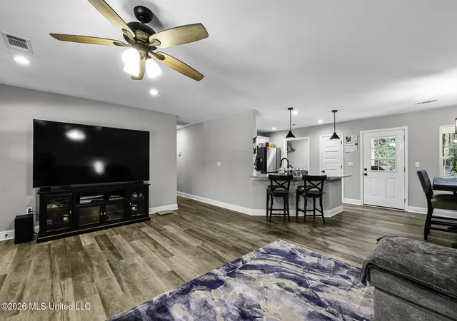 Photo 3 of Single family home for sale at 10201 Possum Frk Rd, Picayune, MS 39466 | MLS# 4163295 | Listing updated on 2026-09-26