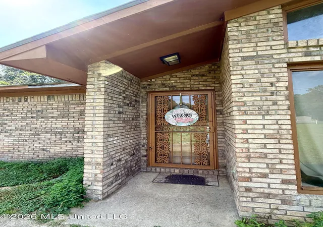 Photo 3 of Single family home for sale at 961 Dunn Ratcliff Rd, Brookhaven, MS 39601 | MLS# 4163179 | Listing updated on 2026-09-22