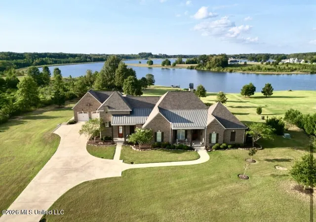 Photo 2 of Single family home for sale at 129 Churchill Pl, Madison, MS 39110 | MLS# 4163181 | Listing updated on 2026-09-25