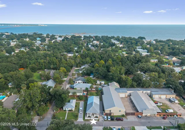 Photo 2 of Sale Pending at 305 3rd Street, Bay Saint Louis, MS 39520 | MLS# 4163233 | Listing updated on 2026-10-04