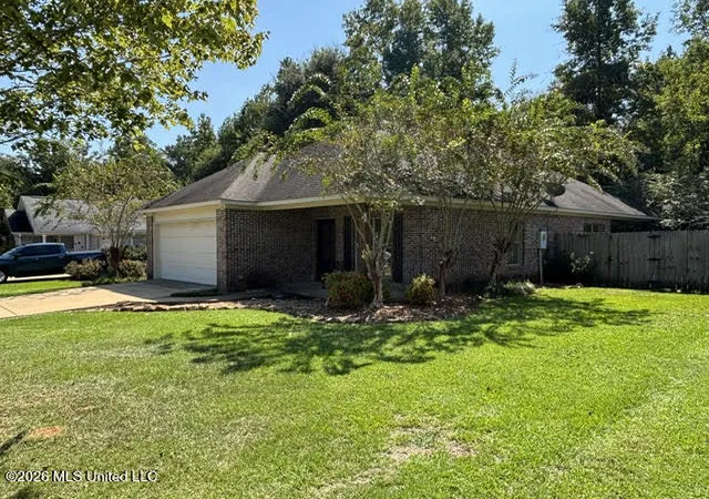 Photo 2 of Single family home for sale at 124 Fox Run Dr, Mc Comb, MS 39648 | MLS# 4163271 | Listing updated on 2026-09-23