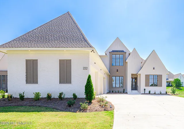 Photo 1 of Single family home for sale at 222 Welchshire Dr, Madison, MS 39110 | MLS# 4163236 | Listing updated on 2026-10-25