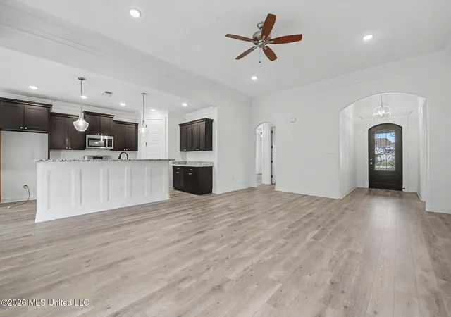 Photo 3 of Sale Pending at 6226 Cypress Ln, Biloxi, MS 39532 | MLS# 4163244 | Listing updated on 2026-09-28
