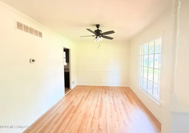 Photo 2 of Single family home for sale at 827 Dinwiddie Cvs, Southaven, MS 38671 | MLS# 4163257 | Listing updated on 2026-10-15
