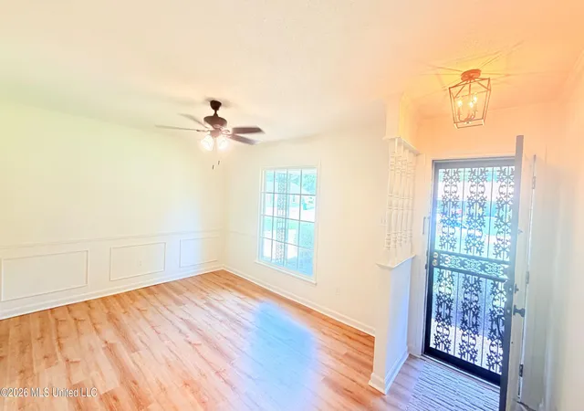 Photo 3 of Single family home for sale at 827 Dinwiddie Cvs, Southaven, MS 38671 | MLS# 4163257 | Listing updated on 2026-10-15
