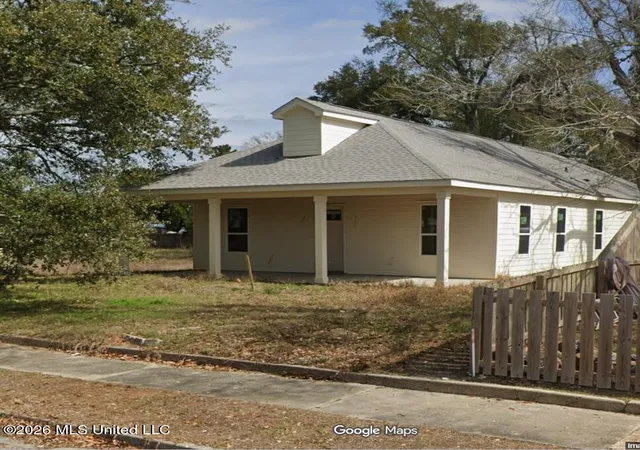 Photo 1 of Single family home for sale at 1008 40th Avenue, Gulfport, MS 39501 | MLS# 4163439 | Listing updated on 2026-09-28