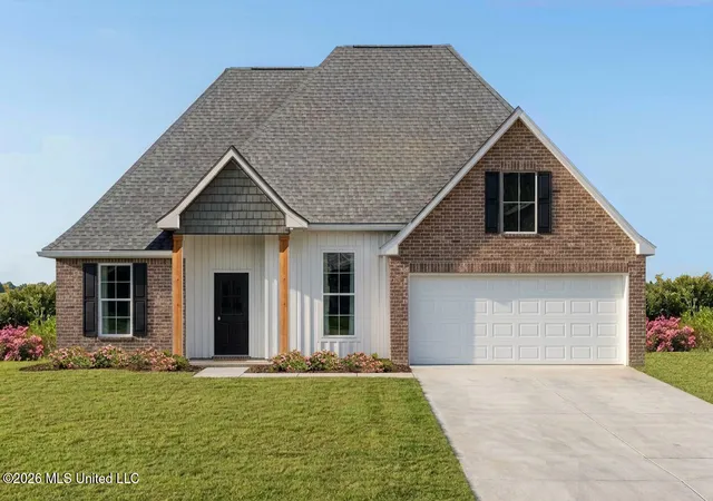 Photo 1 of Sale Pending at 11829 Moss Crk Ct, Ocean Springs, MS 39564 | MLS# 4163296 | Listing updated on 2026-09-23