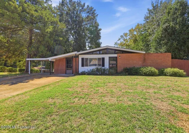 Photo 1 of Sale Pending at 2141 Upper Dr, Pearl, MS 39208 | MLS# 4163383 | Listing updated on 2026-09-28