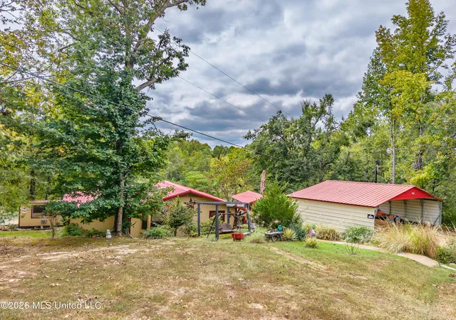 Single family home for sale at 501 Mid Valley Blvd, Pope, MS 38658 | MLS# 4163529