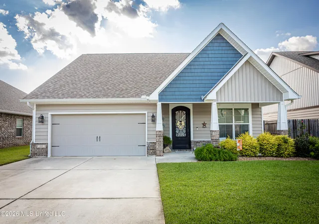 Photo 1 of Single family home for sale at 111 Westwind Ct, Ocean Springs, MS 39564 | MLS# 4163747 | Listing updated on 2026-10-14