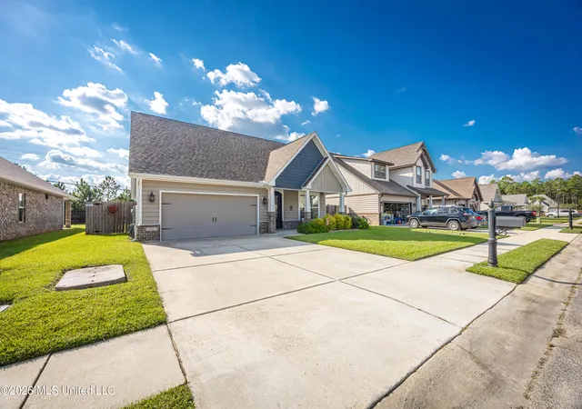 Photo 3 of Single family home for sale at 111 Westwind Ct, Ocean Springs, MS 39564 | MLS# 4163747 | Listing updated on 2026-10-14