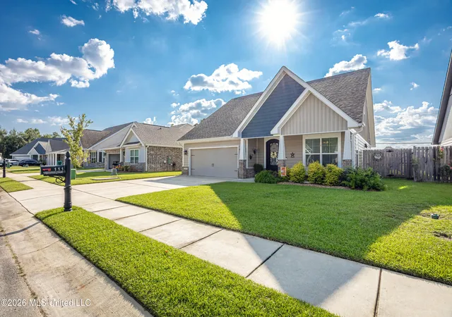 Photo 3 of Single family home for sale at 111 Westwind Ct, Ocean Springs, MS 39564 | MLS# 4163747 | Listing updated on 2026-10-14