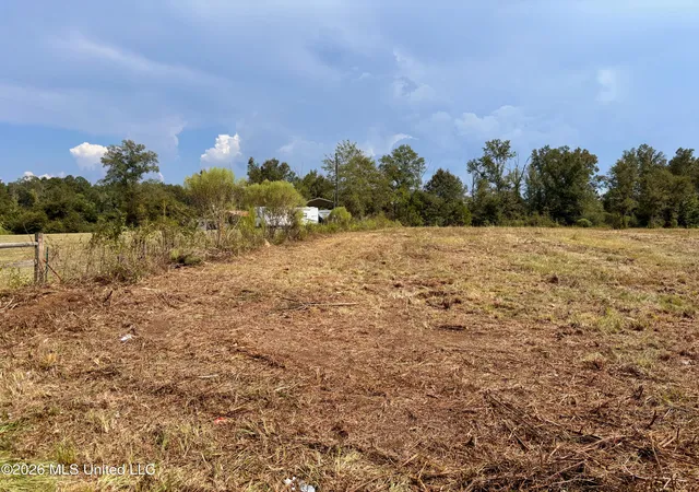 Photo 2 of Sale Pending at 3170 Bahalia Rd, Wesson, MS 39191 | MLS# 4163373 | Listing updated on 2026-10-01