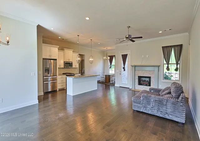 Photo 3 of Single family home for sale at 359 Emerald Way, Brandon, MS 39047 | MLS# 4163533 | Listing updated on 2026-10-23