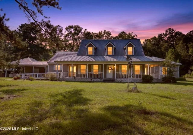 Photo 3 of Sale Pending at 2871 Burnt Brg Rd, Picayune, MS 39466 | MLS# 4163392 | Listing updated on 2026-10-14