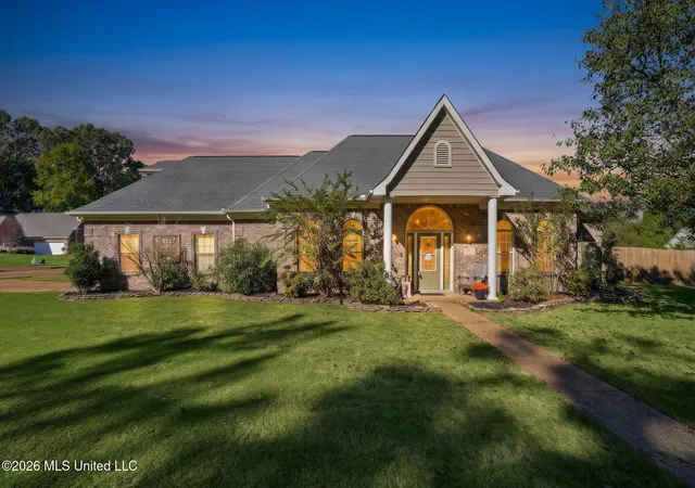 Photo 1 of Single family home for sale at 1357 E Bending Oak, Hernando, MS 38632 | MLS# 4164908 | Listing updated on 2026-10-12