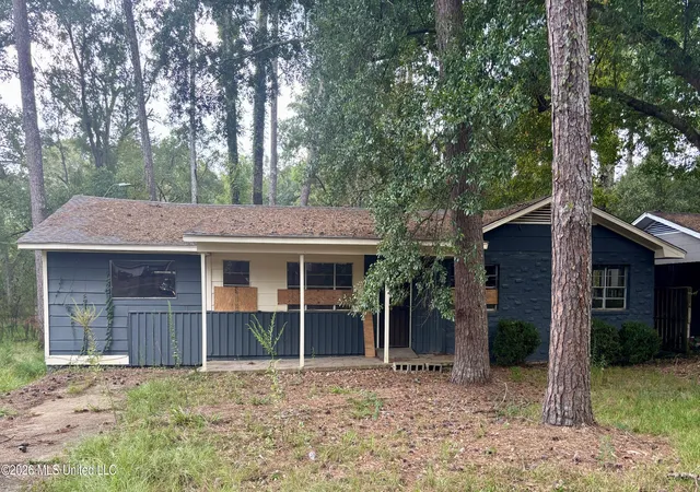 Photo 1 of Single family home for sale at 441 Cummins St, Jackson, MS 39204 | MLS# 4163401 | Listing updated on 2026-09-23