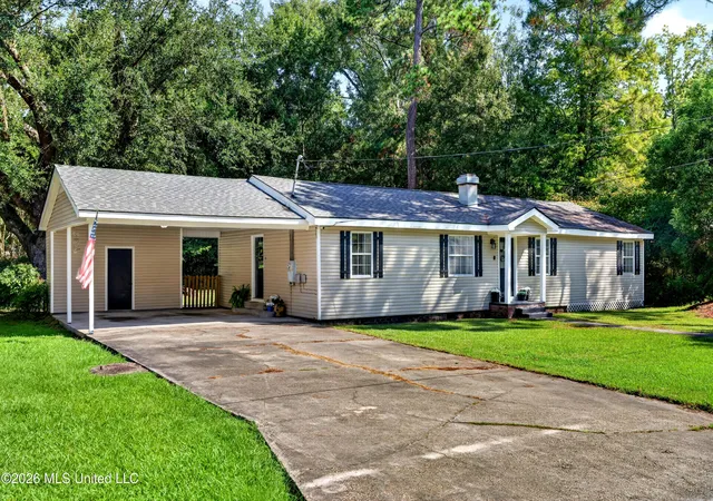 Photo 1 of Single family home for sale at 1218 Manning St, Picayune, MS 39466 | MLS# 4163405 | Listing updated on 2026-09-24