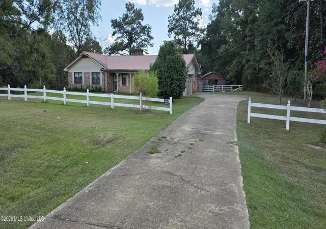 Photo 1 of Single family home for sale at 5174 Highway 98, Mc Comb, MS 39648 | MLS# 4163678 | Listing updated on 2026-09-25