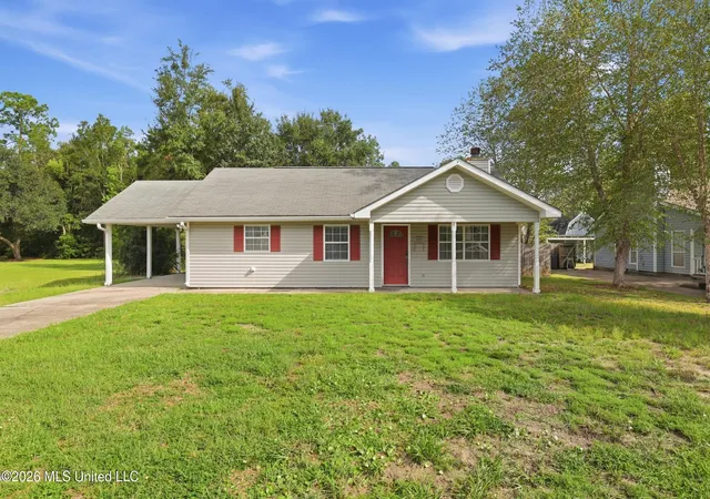 Photo 2 of Sale Pending at 1004 Shipp St, Waveland, MS 39576 | MLS# 4163477 | Listing updated on 2026-10-06