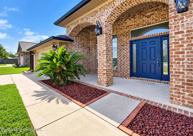 Single family home for sale at 55 Tantallon Dr, Ocean Springs, MS 39564 | MLS# 4163567