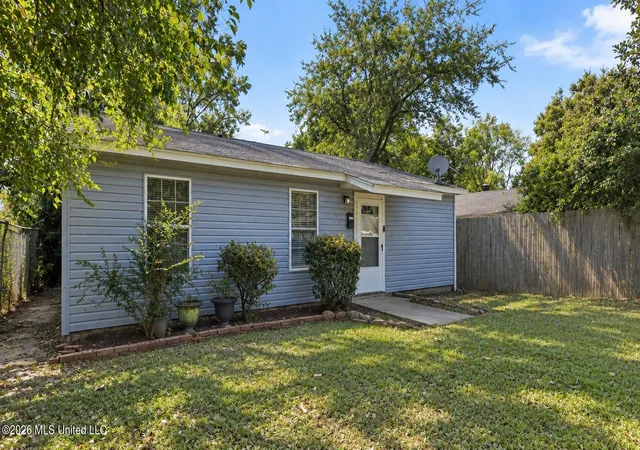 Photo 1 of Single family home for sale at 3609 W Northside Dr, Jackson, MS 39213 | MLS# 4163475 | Listing updated on 2026-10-20