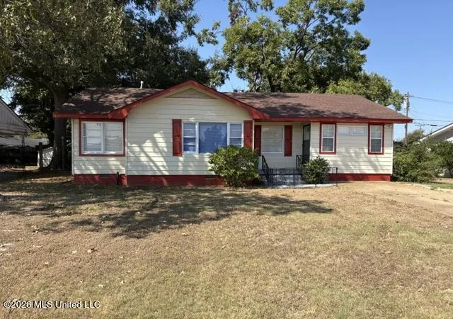 Photo 1 of Single family home for sale at 602 Linden Ave, Greenwood, MS 38930 | MLS# 4163481 | Listing updated on 2026-10-01