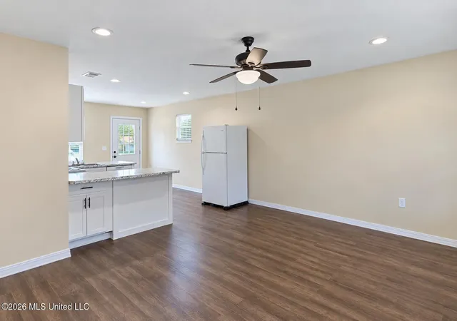 Photo 3 of Single family home for sale at 69 E Magnolia St, Lucedale, MS 39452 | MLS# 4163578 | Listing updated on 2026-10-02