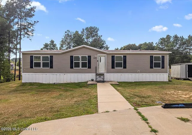 Manufactured home for sale at 1003 Commodore Ct, Brandon, MS 39042 | MLS# 4163503