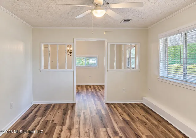 Photo 3 of Sale Pending at 114 Maple St, Greenwood, MS 38930 | MLS# 4163779 | Listing updated on 2026-10-02