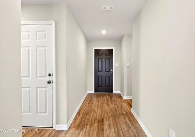 Photo 3 of Sale Pending at 8604 Palmetto Dr, Ocean Springs, MS 39564 | MLS# 4163495 | Listing updated on 2026-10-02