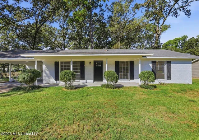 Photo 1 of Single family home for sale at 229 Bruin Ave, Pearl, MS 39208 | MLS# 4163528 | Listing updated on 2026-10-19