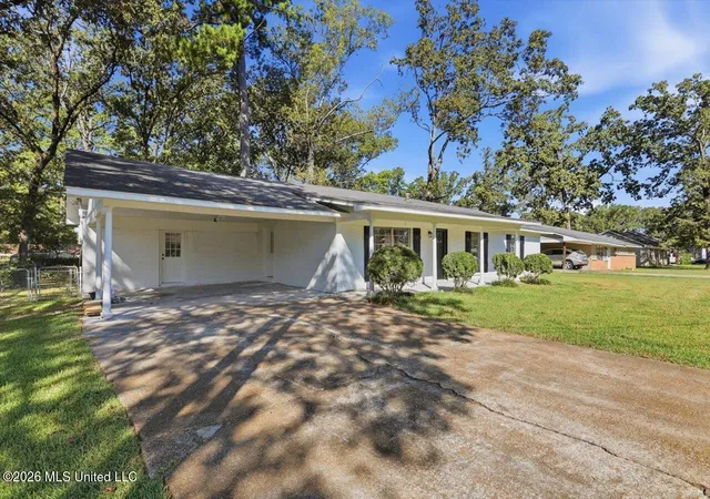 Photo 3 of Single family home for sale at 229 Bruin Ave, Pearl, MS 39208 | MLS# 4163528 | Listing updated on 2026-10-19