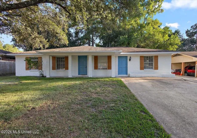 Photo 1 of Single family home for sale at 2549 Gina Dr, Pearl, MS 39208 | MLS# 4163595 | Listing updated on 2026-10-14