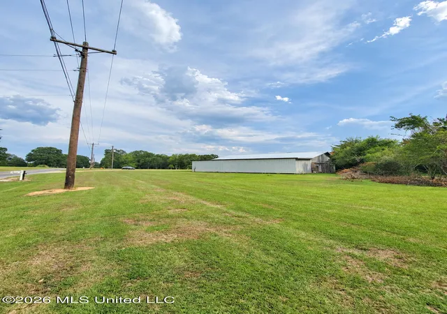 Photo 3 of Single family home for sale at 562 Restertown Rd, Poplarville, MS 39470 | MLS# 4163541 | Listing updated on 2026-10-19