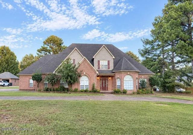 Photo 1 of Single family home for sale at 123 Tall Oaks Dr, Senatobia, MS 38668 | MLS# 4163879 | Listing updated on 2026-09-30