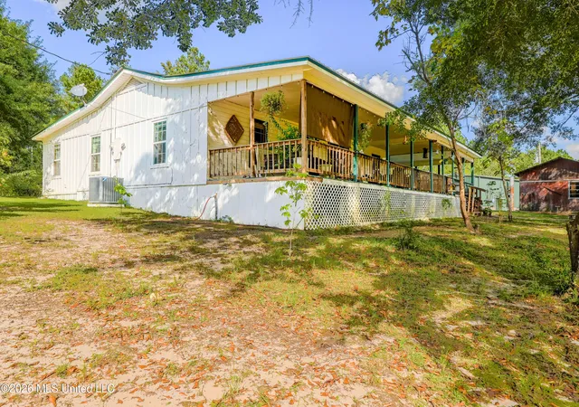 Photo 1 of Single family home for sale at 213 Sand Spring Loop, Leakesville, MS 39451 | MLS# 4163564 | Listing updated on 2026-10-11