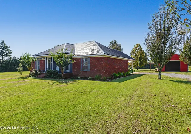 Photo 2 of Sale Pending at 120 Henry Eubanks Rd, Lucedale, MS 39452 | MLS# 4163583 | Listing updated on 2026-10-02