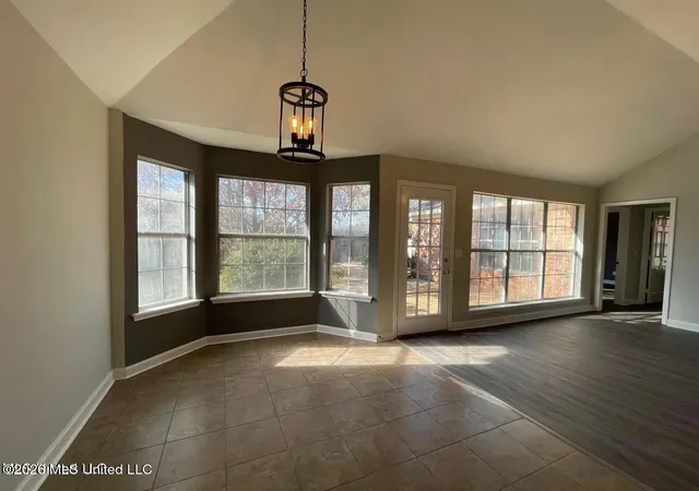 Photo 2 of Single family home for sale at 217 Shadow Crk Dr, Florence, MS 39073 | MLS# 4163620 | Listing updated on 2026-10-07