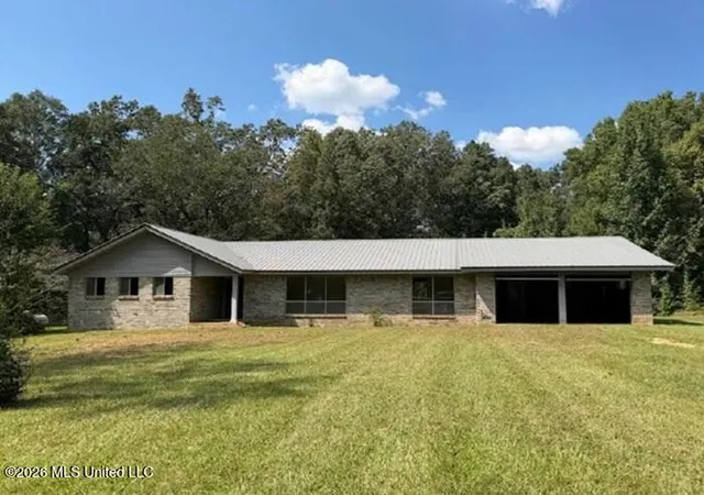 Photo 1 of Single family home for sale at 13431 Highway 21 N, Philadelphia, MS 39350 | MLS# 4163619 | Listing updated on 2026-10-28