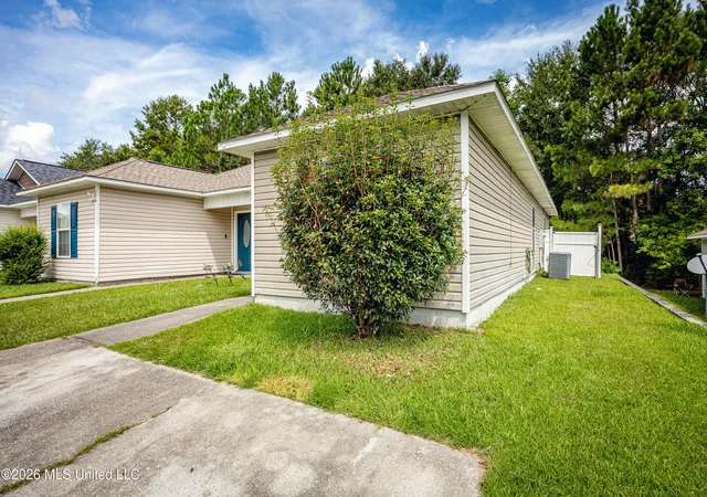 Photo 3 of Single family home for sale at 5515 Quail Crk Cir, Diberville, MS 39540 | MLS# 4163668 | Listing updated on 2026-10-13