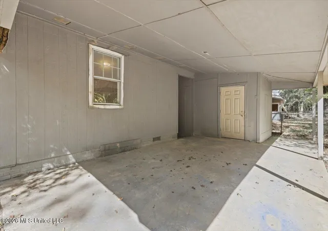 Photo 1 of Single family home for sale at 3058 Woodside Dr, Jackson, MS 39212 | MLS# 4163627 | Listing updated on 2026-10-27