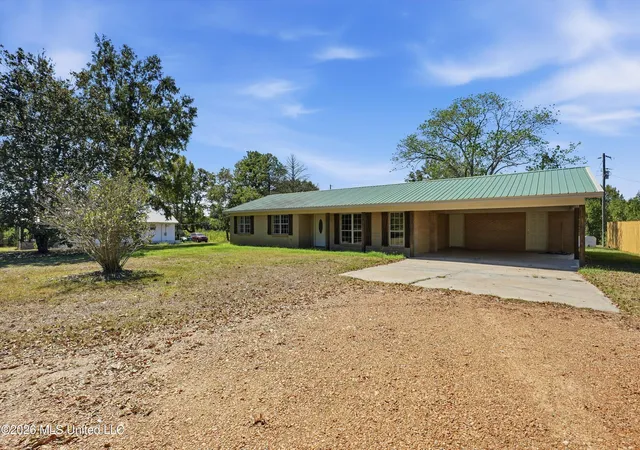 Photo 1 of Single family home for sale at 2395 Mowdy Rd, Walnut Grove, MS 39189 | MLS# 4164106 | Listing updated on 2026-10-23