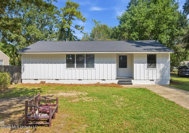 Photo 1 of Single family home for sale at 126 Wilson Dr, Petal, MS 39465 | MLS# 4163637 | Listing updated on 2026-09-25