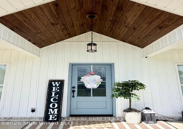 Photo 2 of Sale Pending at 133 Trevor Ln, Lucedale, MS 39452 | MLS# 4163646 | Listing updated on 2026-10-07