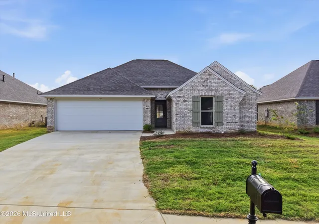 Photo 1 of Single family home for sale at 527 Stone Brk Pl, Brandon, MS 39042 | MLS# 4163885 | Listing updated on 2026-10-19