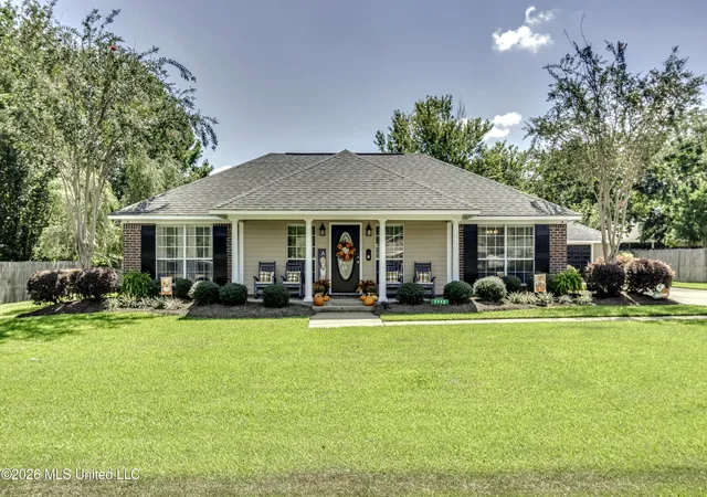 Photo 1 of Sale Pending at 1112 3rd Street, Magee, MS 39111 | MLS# 4163671 | Listing updated on 2026-10-16