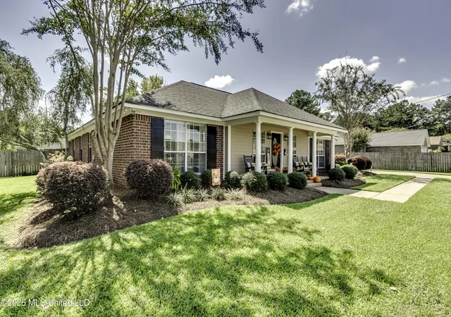 Photo 2 of Sale Pending at 1112 3rd Street, Magee, MS 39111 | MLS# 4163671 | Listing updated on 2026-10-16