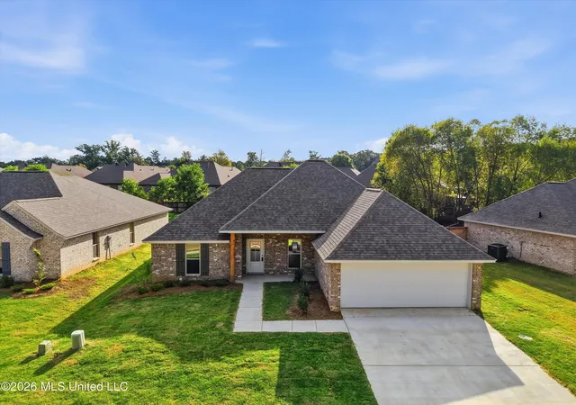 Photo 1 of Single family home for sale at 533 Stone Brk Pl, Brandon, MS 39042 | MLS# 4163889 | Listing updated on 2026-10-19
