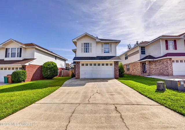 Photo 3 of Single family home for sale at 12650 Cody Dr, Gulfport, MS 39503 | MLS# 4163718 | Listing updated on 2026-10-18